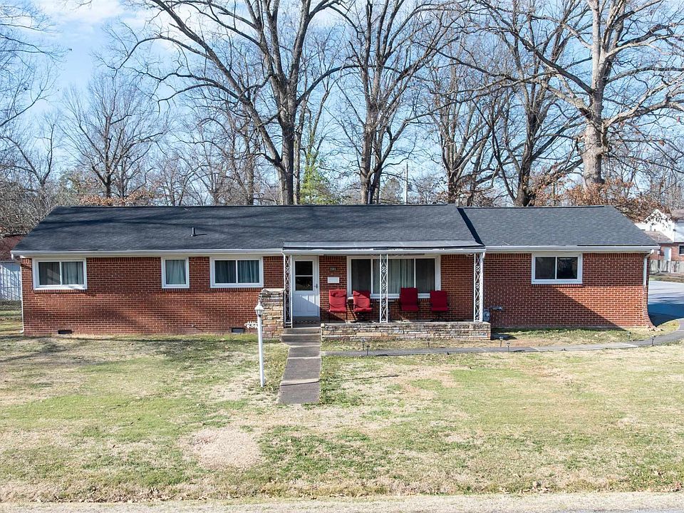 1st image of 2501 Clay St