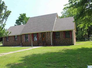 115 N Cahill Rd, Albertville, AL 35950