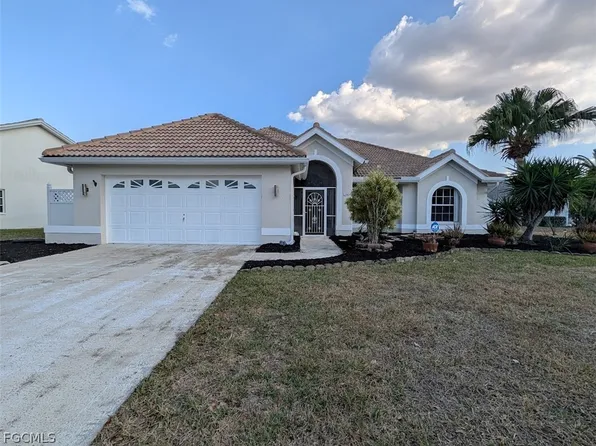 11390 Waterford Village Dr, Fort Myers, FL 33913
