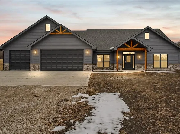 710 NW 1501st Rd, Holden, MO 64040