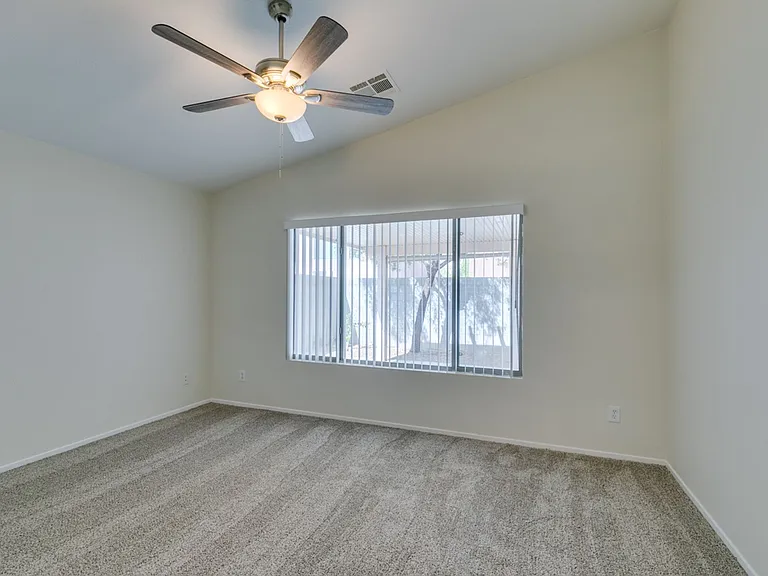 6763 Bison Creek St — Photo 16
