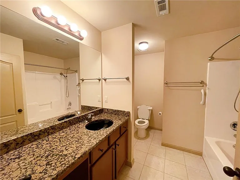 1821 Bridle Rd — Photo 18