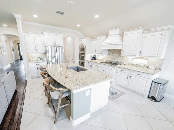 2724 Driftwood Creek Trl, Celina, TX 75078