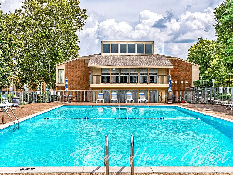 515 Basswood Ave #G75 — Photo 40