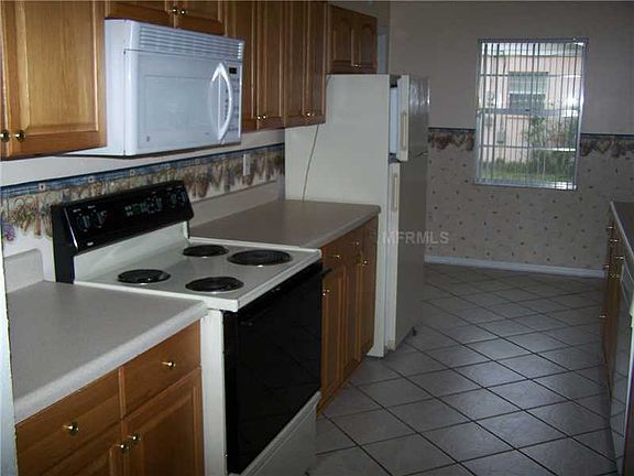 5th image of 440 W New York Ave