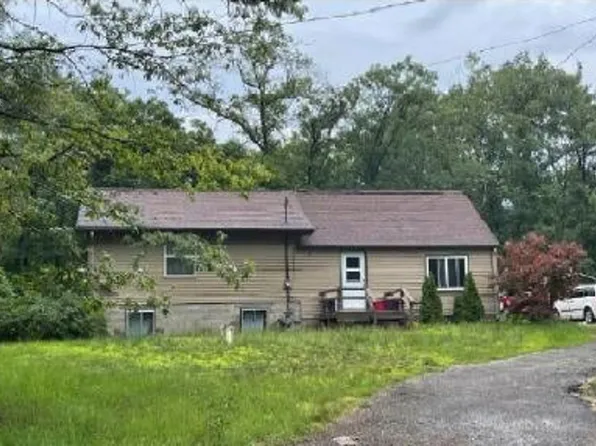 6680 Holton Duck Lake Rd, Holton, MI 49425