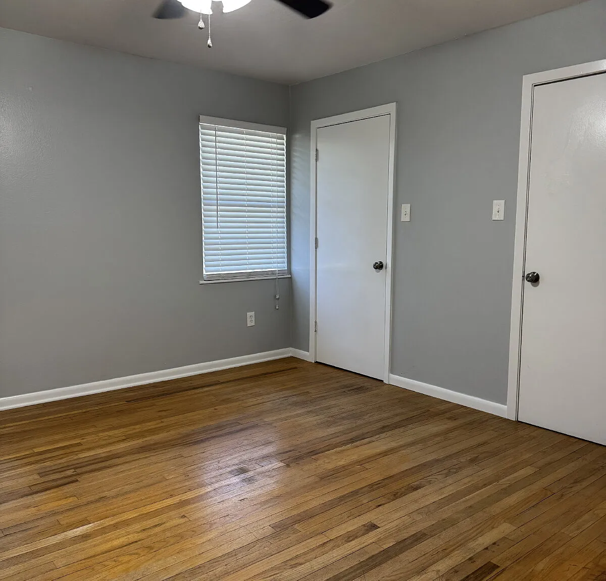 3 bed, 1.0 bath, 1484 sqft, $1,895 — Photo 4