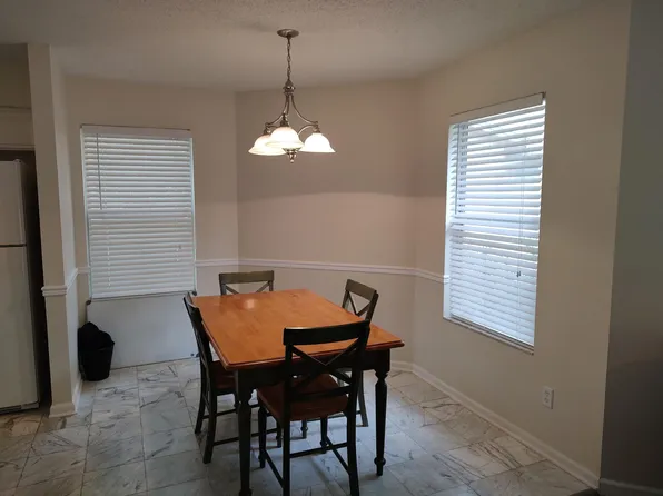 1469 Begonia St, Atlantic Beach, FL 32233