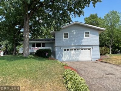 1060 Hamlet Dr N, Avon, MN, 56310