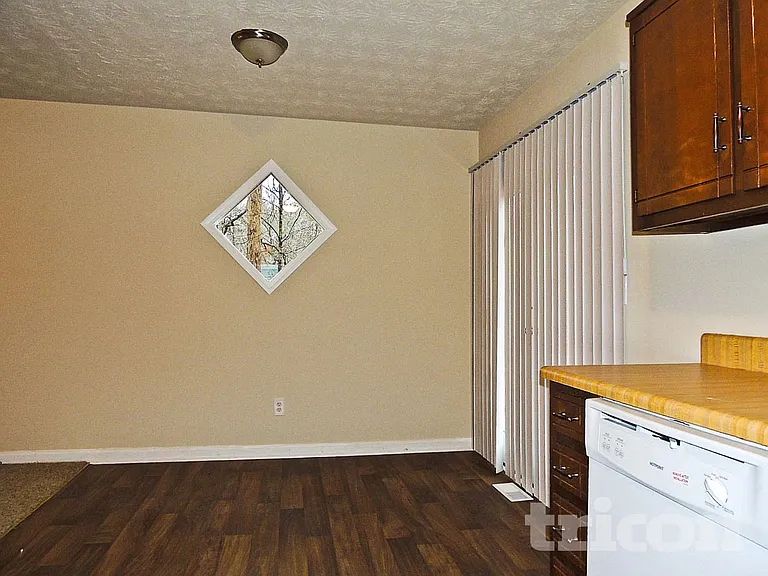 4193 Macduff Dr — Photo 5