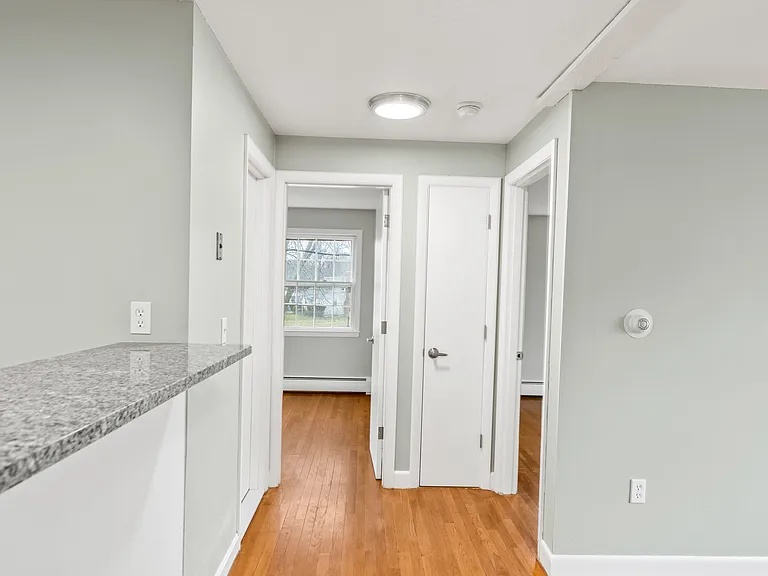 3 Elaine St #33 — Photo 8
