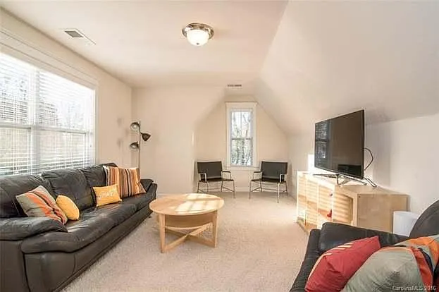 1515 Tippah Park Ct — Photo 9