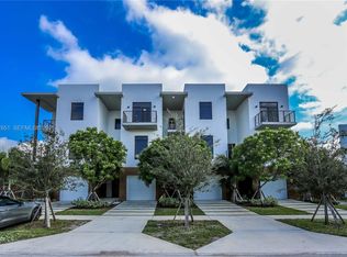 1640 McKinley St, Hollywood, FL 33020