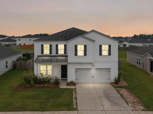 504 Spanish Wells Rd, Summerville, SC 29486