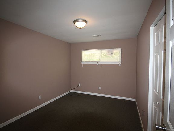 4th image of 311 Sunrise Ln
