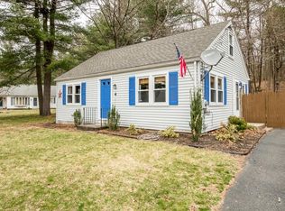 4 Theresa St, East Longmeadow, MA 01028