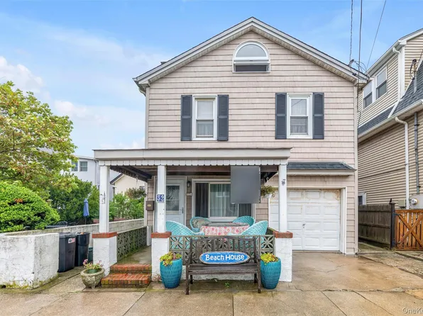 32 Buffalo Avenue, East Atlantic Beach, NY 11561