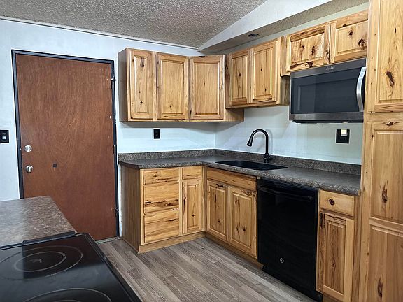 5th image of 1772 S Clifton Ave