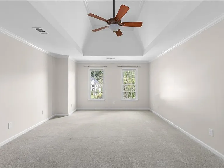 2560 Hamptons Run — Photo 23