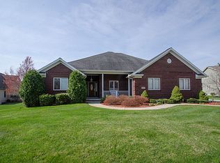 5115 Glen Eagle Ct, Tecumseh, MI 49286