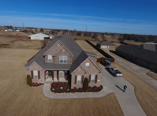 370 Arlington Way, Springdale, AR 72762