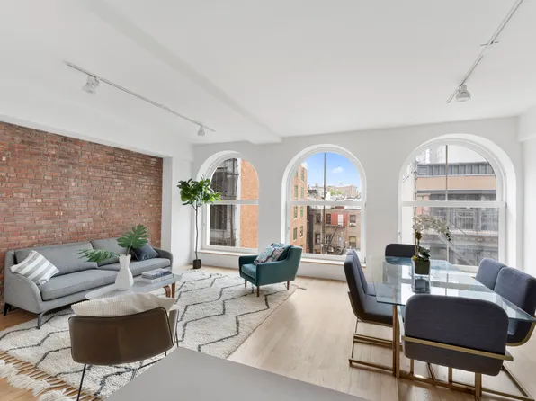 83 Walker Street image 4 of 13