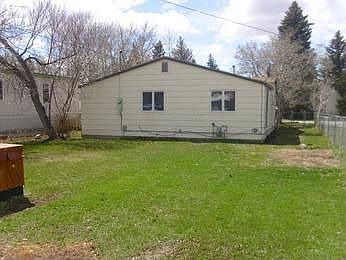 2nd image of 307 5th Ave NE