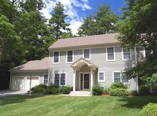 14 Pheasant Ln, Bedford, MA 01730