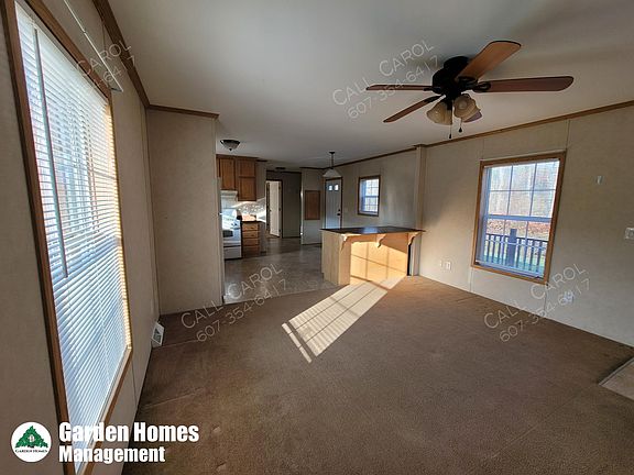 3rd image of 43 Sunnyfield Dr