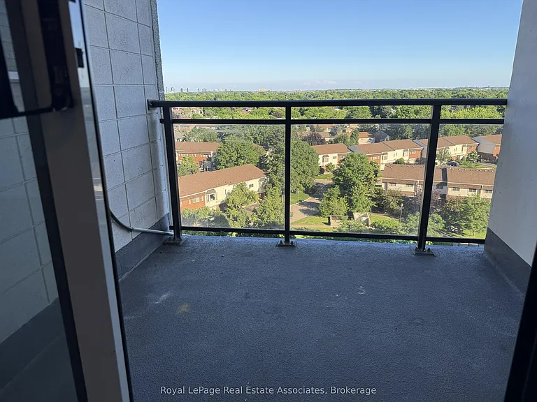2900 Battleford Rd N #1008 — Photo 20