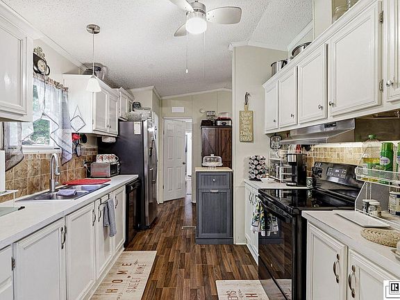 4th image of 3051 Lapine Rd