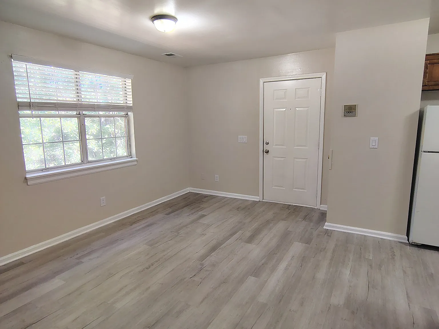 1011 Beatty Road - C7 — Photo 3