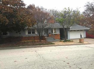 1233 Ridge Rd, Columbus Junction, IA 52738
