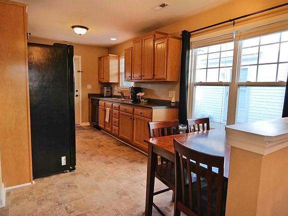 4th image of 2028 Purcell Ave NE