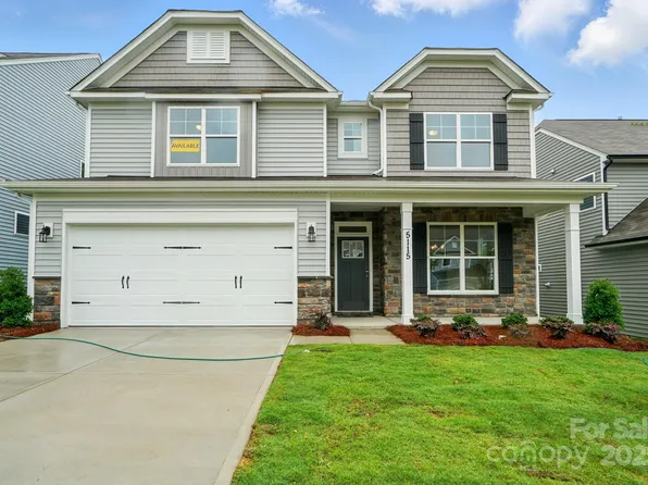 5115 Heathland Dr #47, Charlotte, NC 28215