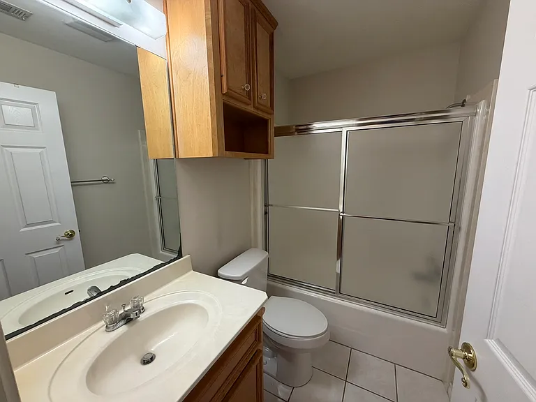 1708 Gray Stone Dr — Photo 6