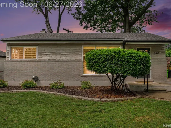 590 Hecht Dr, Madison Heights, MI 48071