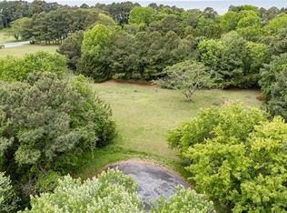 131 Swan Dr, Machipongo, VA 23405