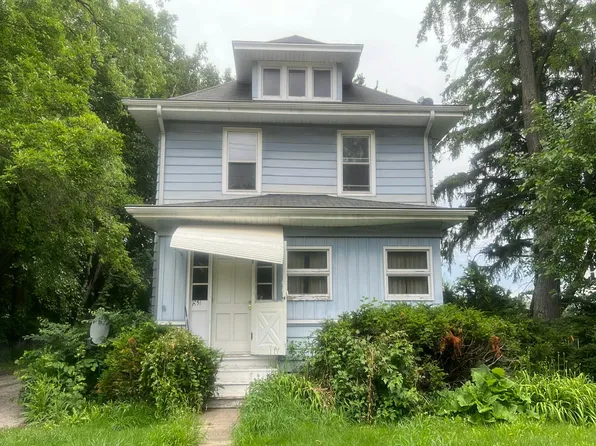 1351 W Galena Blvd, Aurora, IL 60506