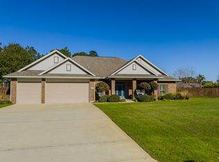 2512 Cove Rd, Navarre, FL 32566