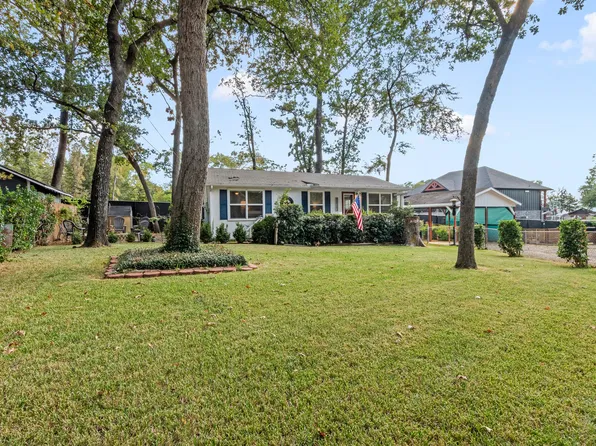 303 S Bay Cir, Mabank, TX 75156