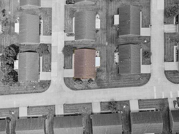 4th image of 500 Alton St
