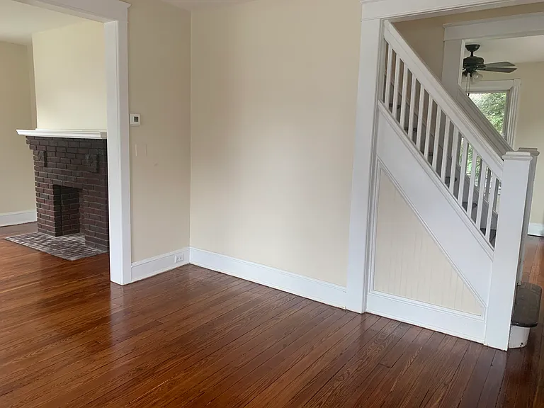 611 5th Ave — Photo 5