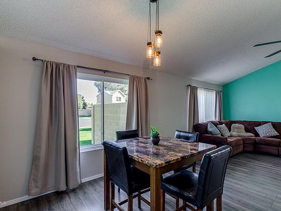 5th image of 243 S Rush Cir W