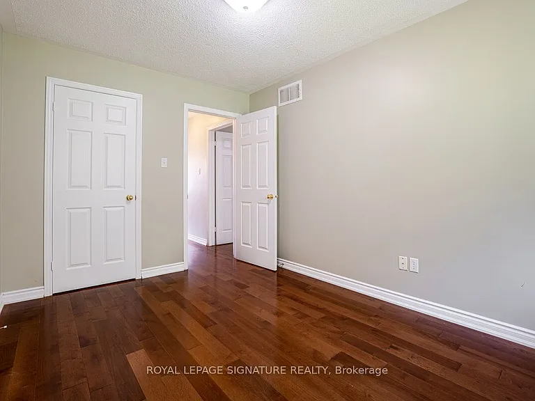 5135 Falconcrest Dr — Photo 29