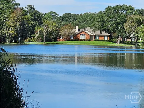 127 Lakeshore Drive, Savannah, GA 31419