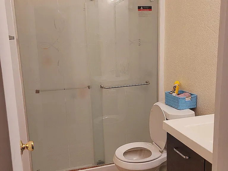 1502 Pikeview Ter — Photo 10