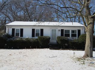 30 Holly Hill Rd, Springfield, MA 01119