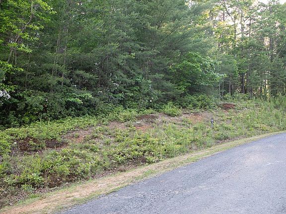 2nd image of 13 Frances Dr