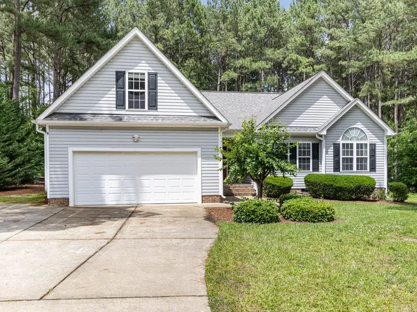 25 Spicetree Ct, Youngsville, NC 27596